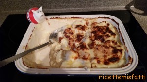pasta and cauliflower cheese bake